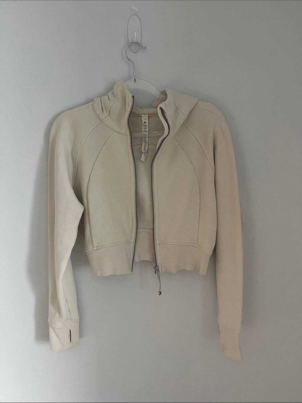 Lululemon Scuba Full-Zip Cropped Hoodie - Picture 6 of 12